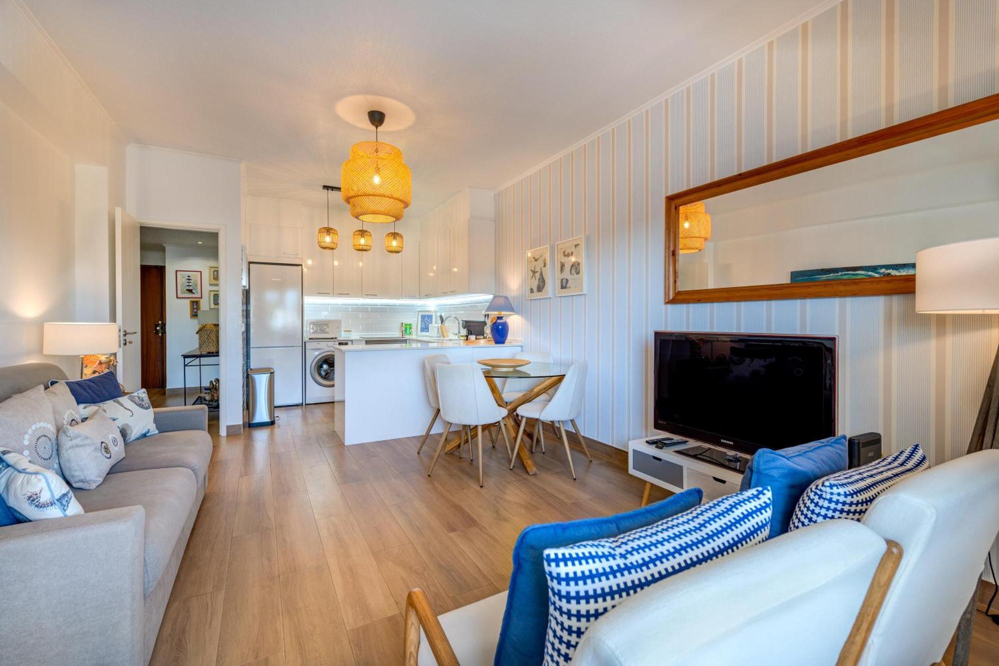 פורצ'ס Apartamento Gomes -Free Airco, Wiffi & Swimming Pool- By Bedzy מראה חיצוני תמונה