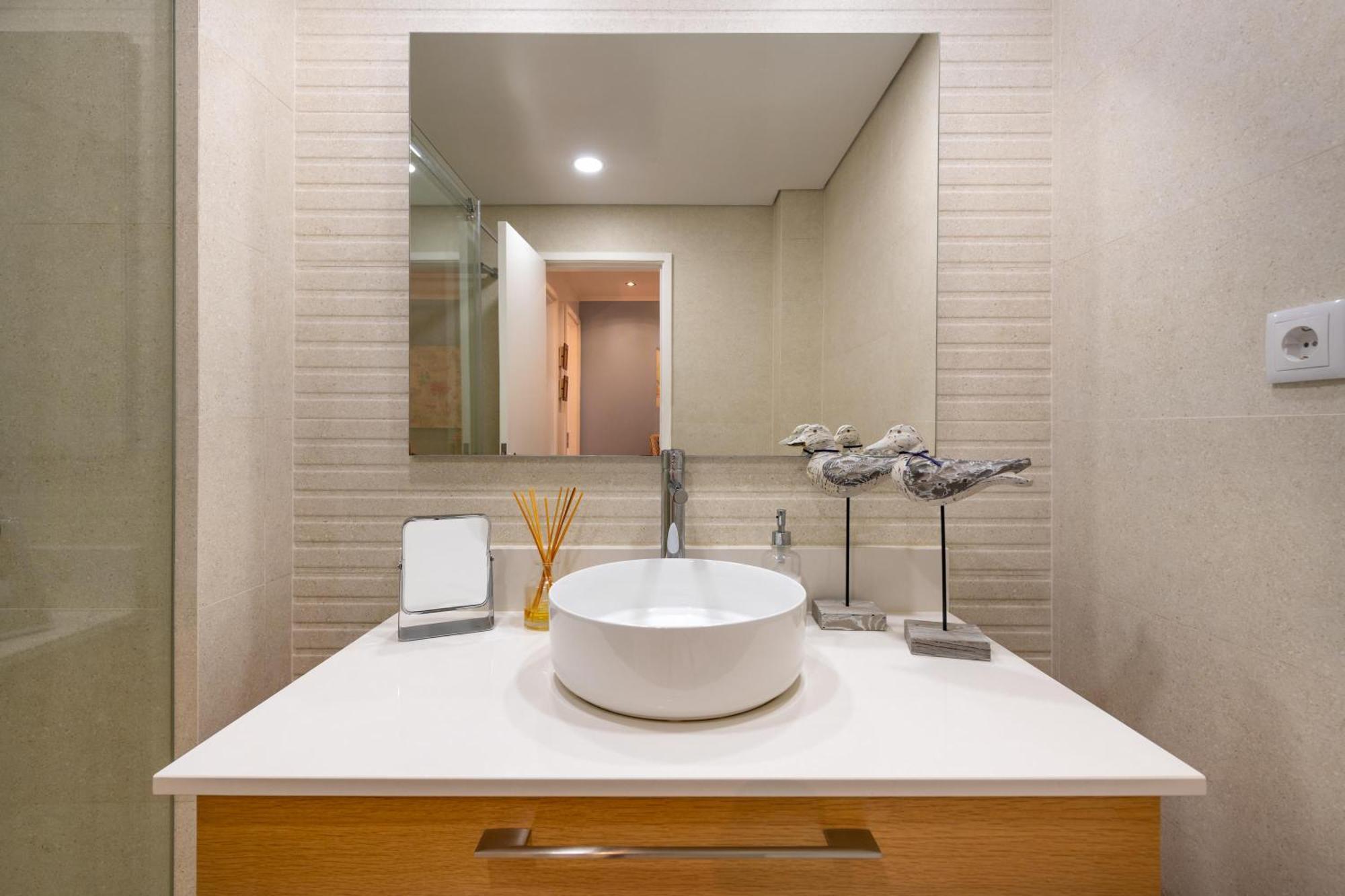 פורצ'ס Apartamento Gomes -Free Airco, Wiffi & Swimming Pool- By Bedzy מראה חיצוני תמונה