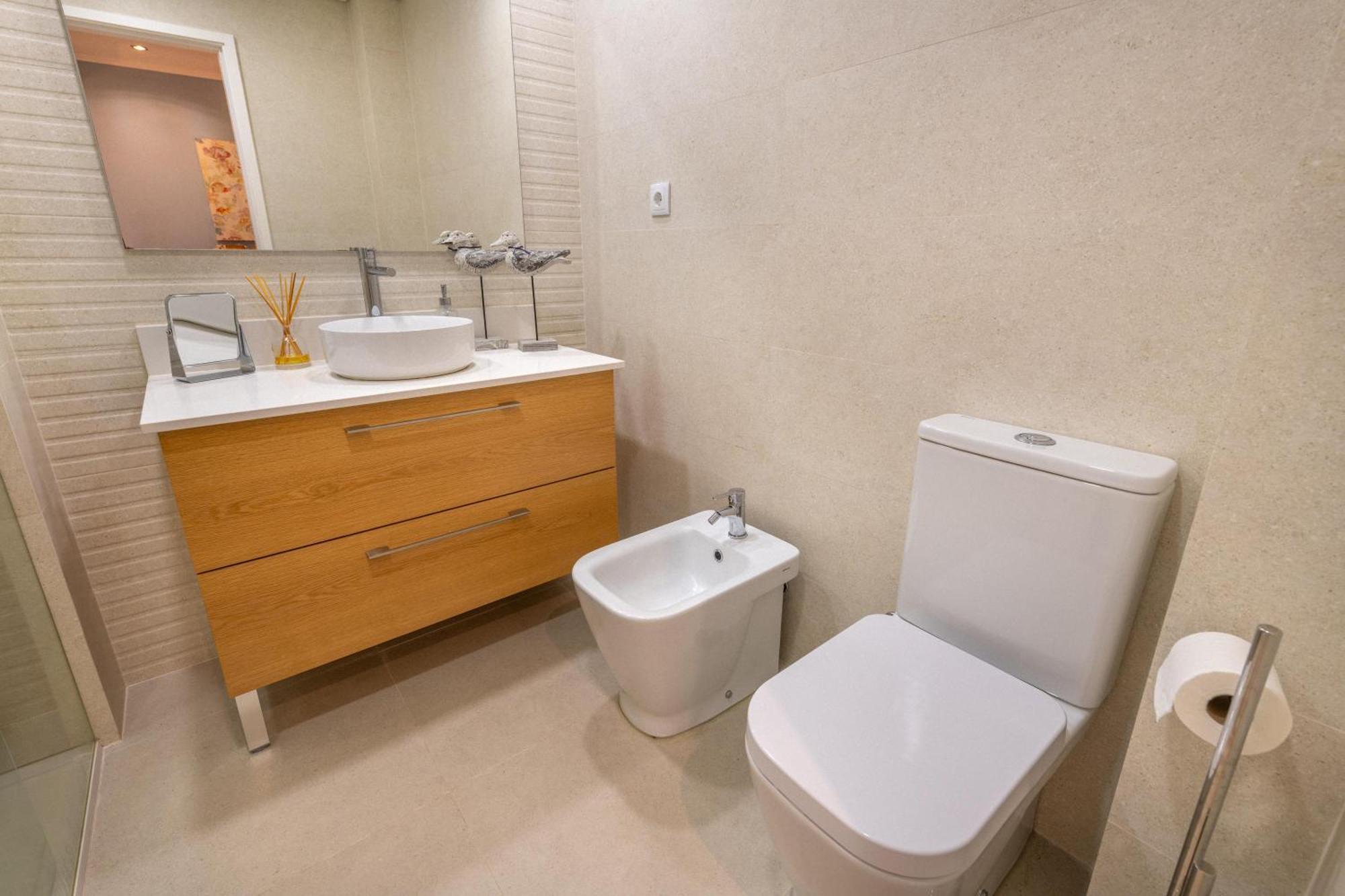 פורצ'ס Apartamento Gomes -Free Airco, Wiffi & Swimming Pool- By Bedzy מראה חיצוני תמונה