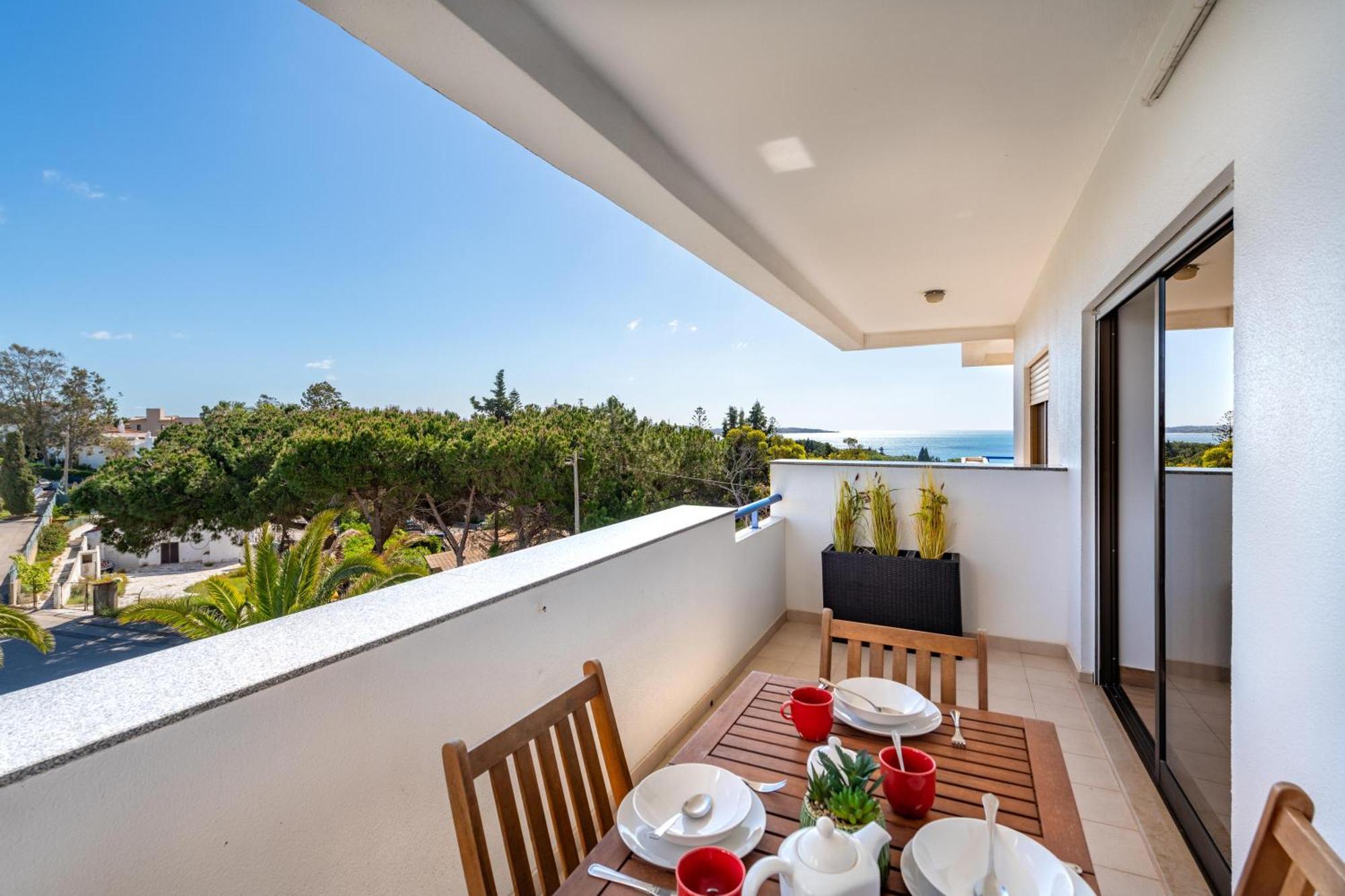 פורצ'ס Apartamento Gomes -Free Airco, Wiffi & Swimming Pool- By Bedzy מראה חיצוני תמונה